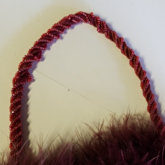 Trendy Feathers/beads bag - Picture 4 of 6